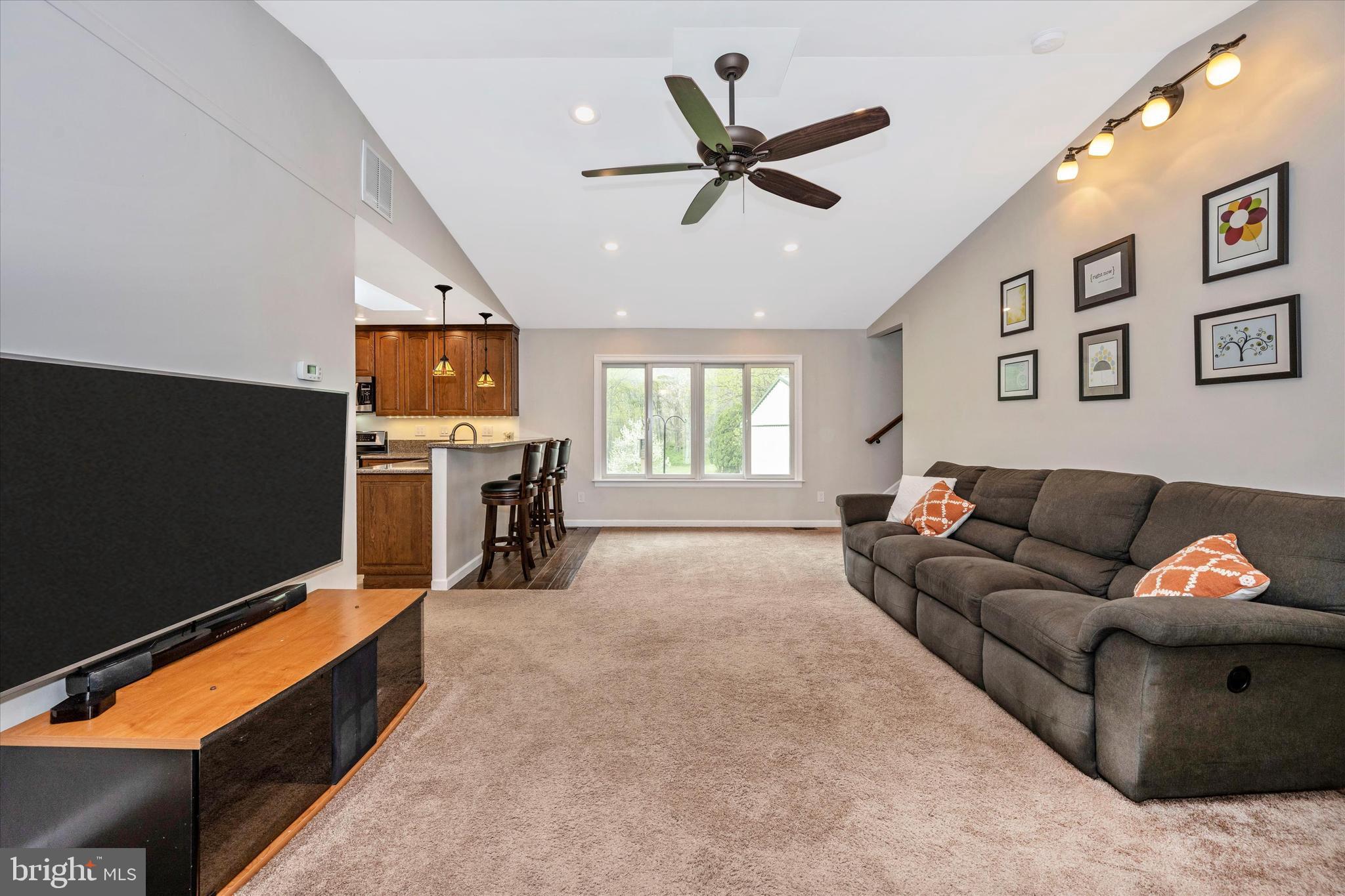 6345 Davis Road Mount Airy, MD 21771 - Photo 15 of 76 main level living room