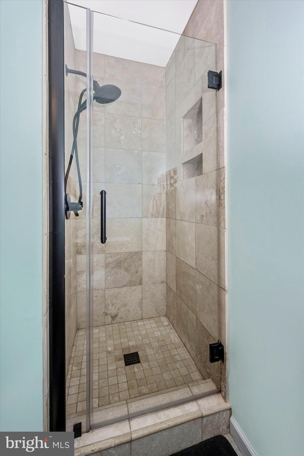 6345 Davis Road Mount Airy, MD 21771 - Photo 28 of 76 bedroom 2 ensuite shower