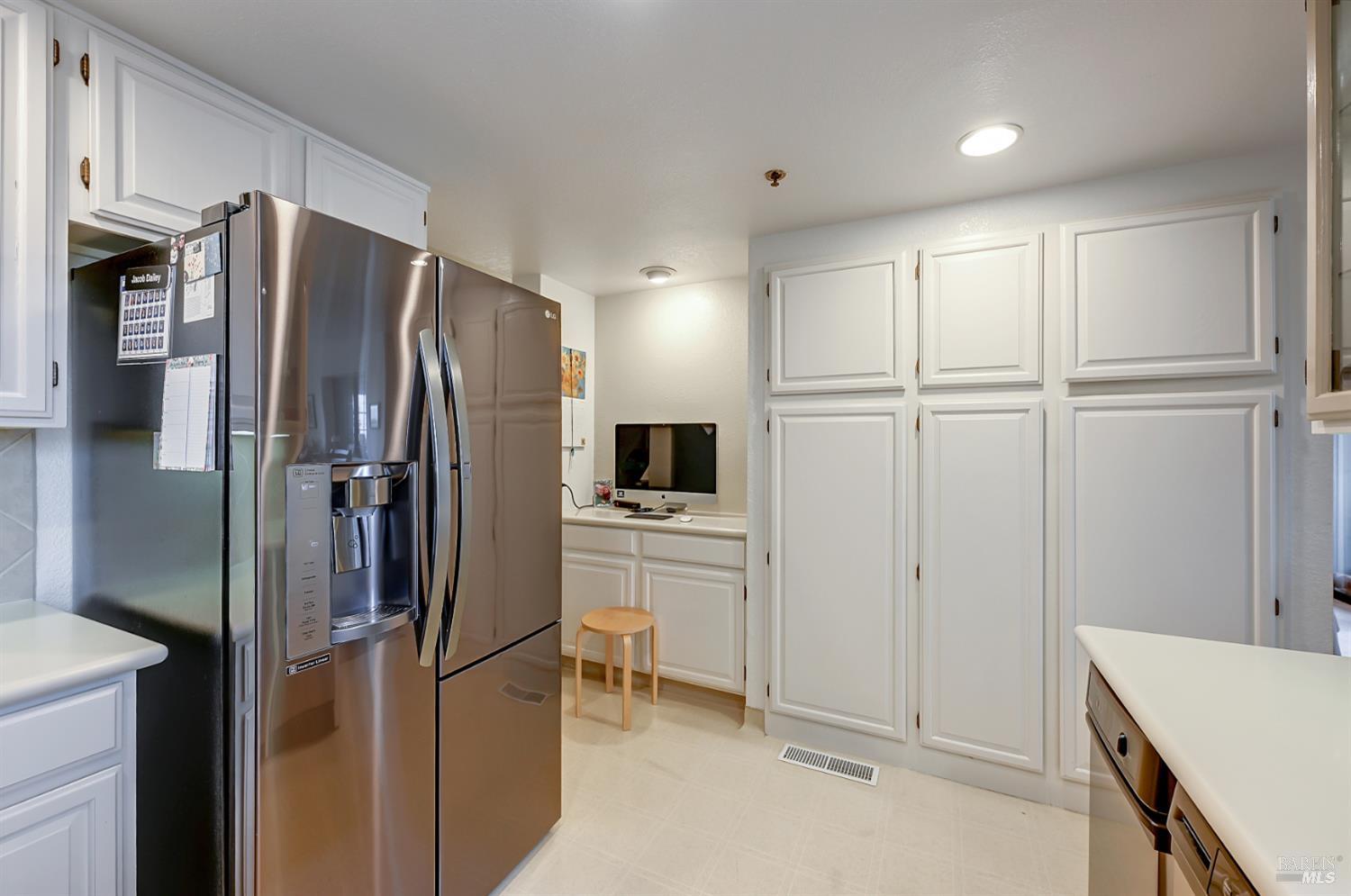 110 Redhawk Road Novato, CA 94949 - Photo 28 of 42 Gallery Image 28