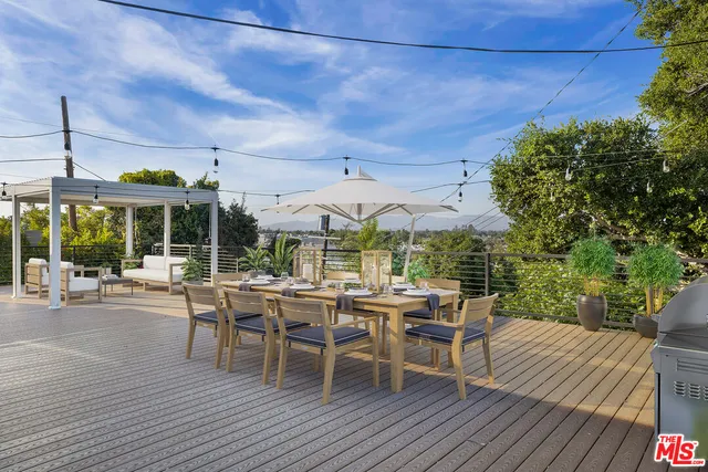 a view of deck with patio