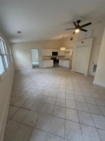 $1,995 | 2165 Bow Lane, Unit B, Safety Harbor, FL 34695