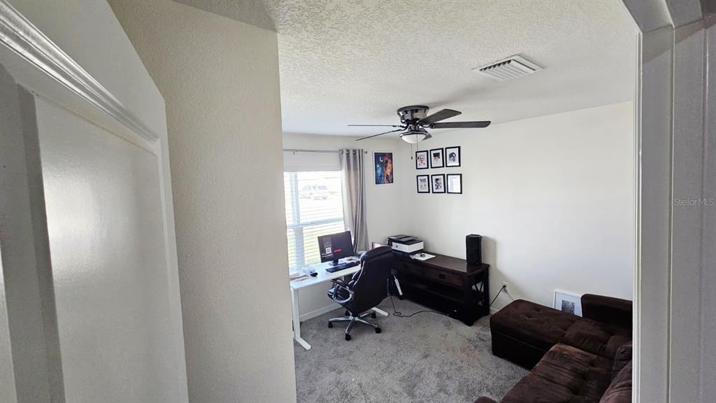 5686 Barakat Road Zephyrhills, FL 33541 - Photo 18 of 26