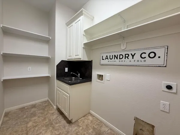 $499,000 | 3517 Oak Landing, Conroe, TX 77304