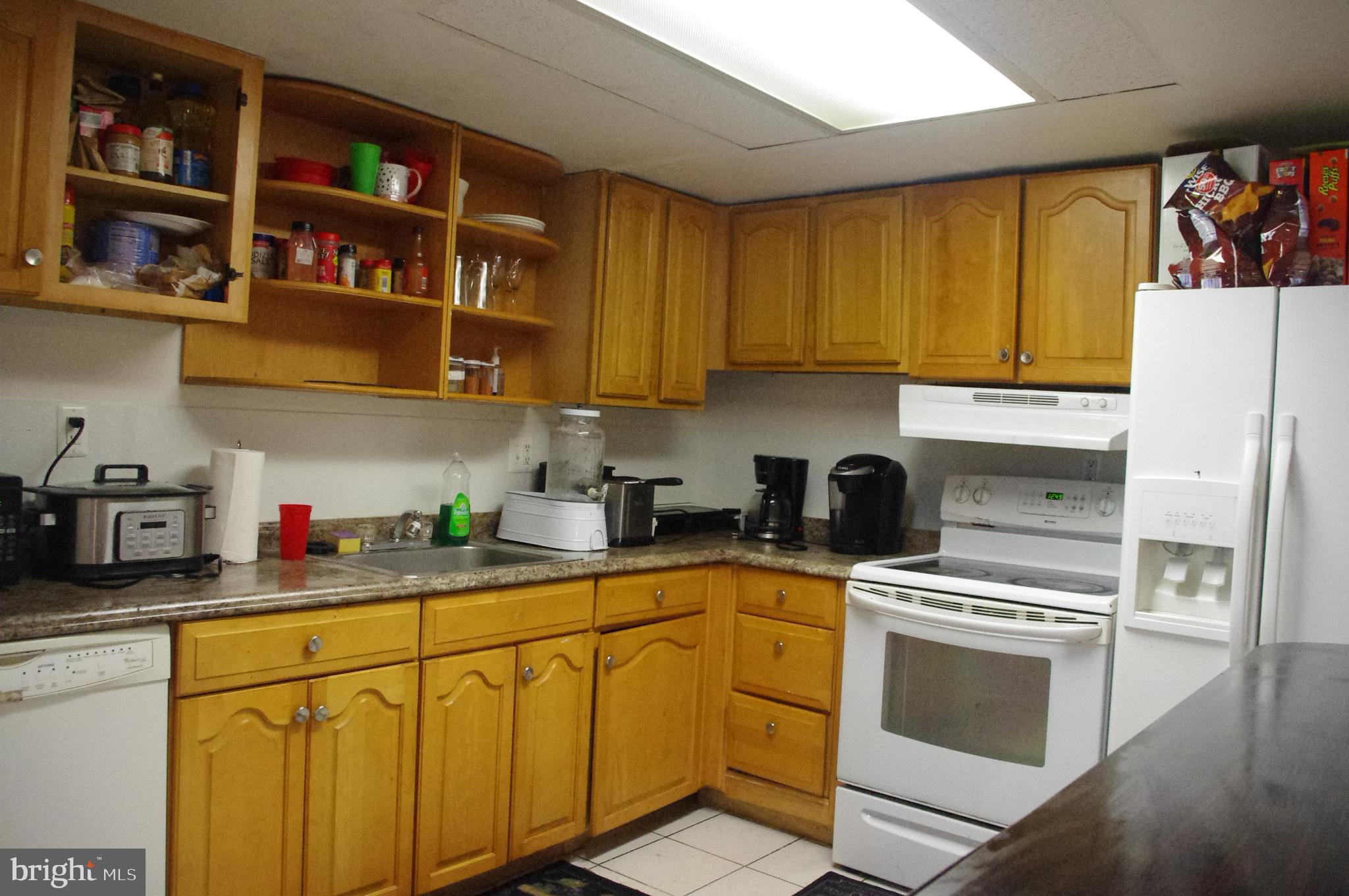 809 Myrtle Avenue Lindenwold, NJ 08021 - Photo 4 of 7 Gallery Image 4