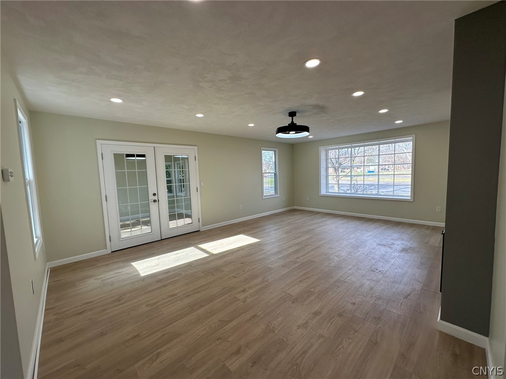 100 Sherbourne Road Syracuse, NY 13210 - Photo 14 of 34