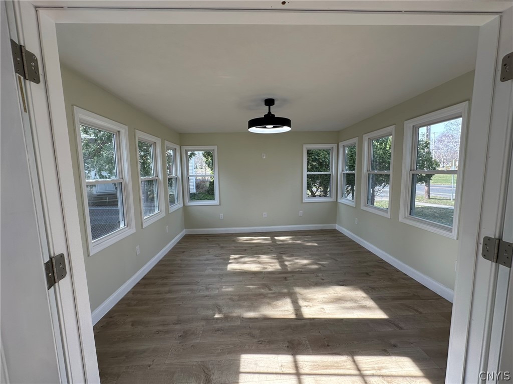 100 Sherbourne Road Syracuse, NY 13210 - Photo 17 of 34 Sunroom