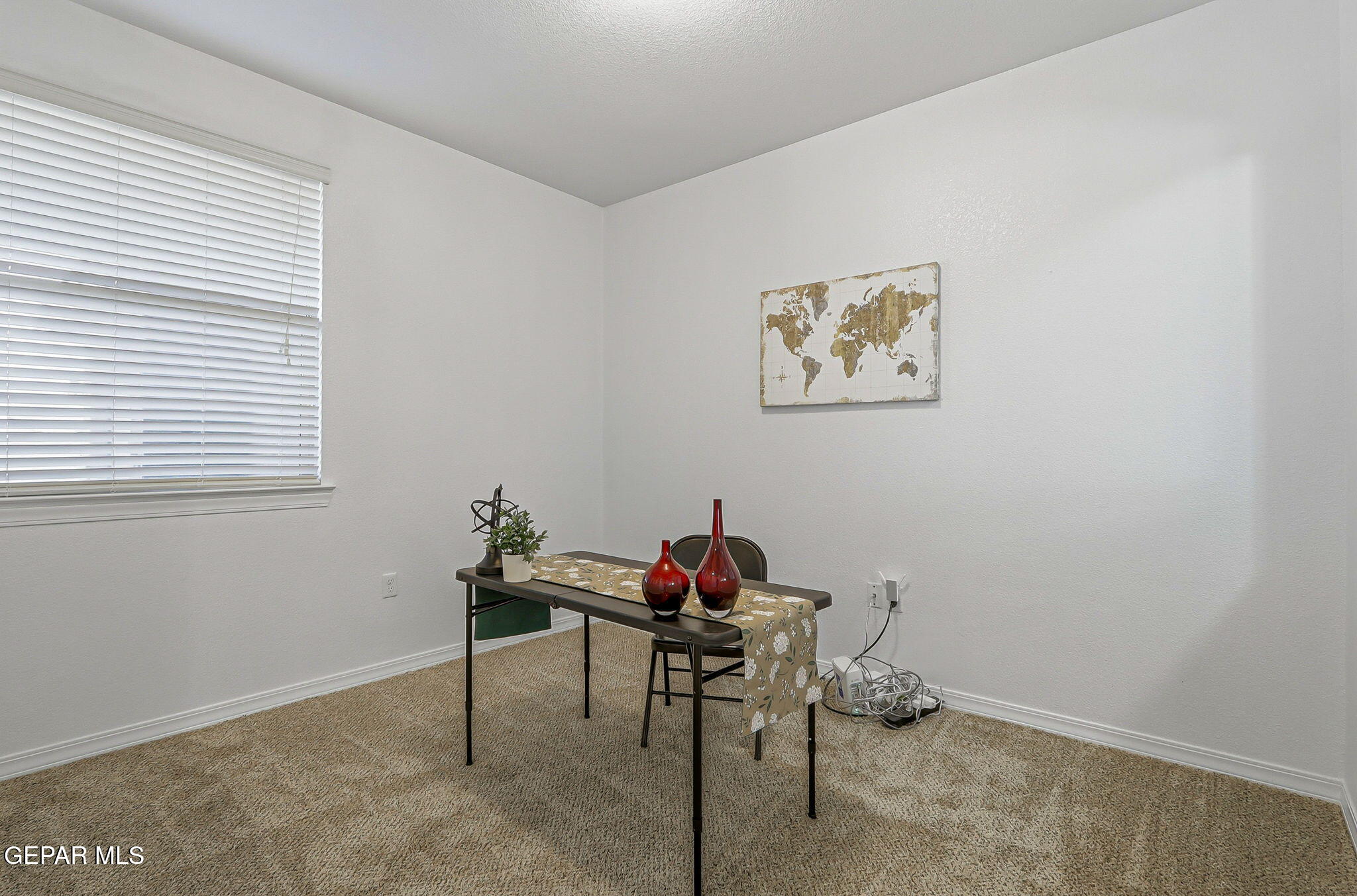 520 Gomez Road El Paso, TX 79932 - Photo 4 of 72 2-web-or-mls-IMG_0989