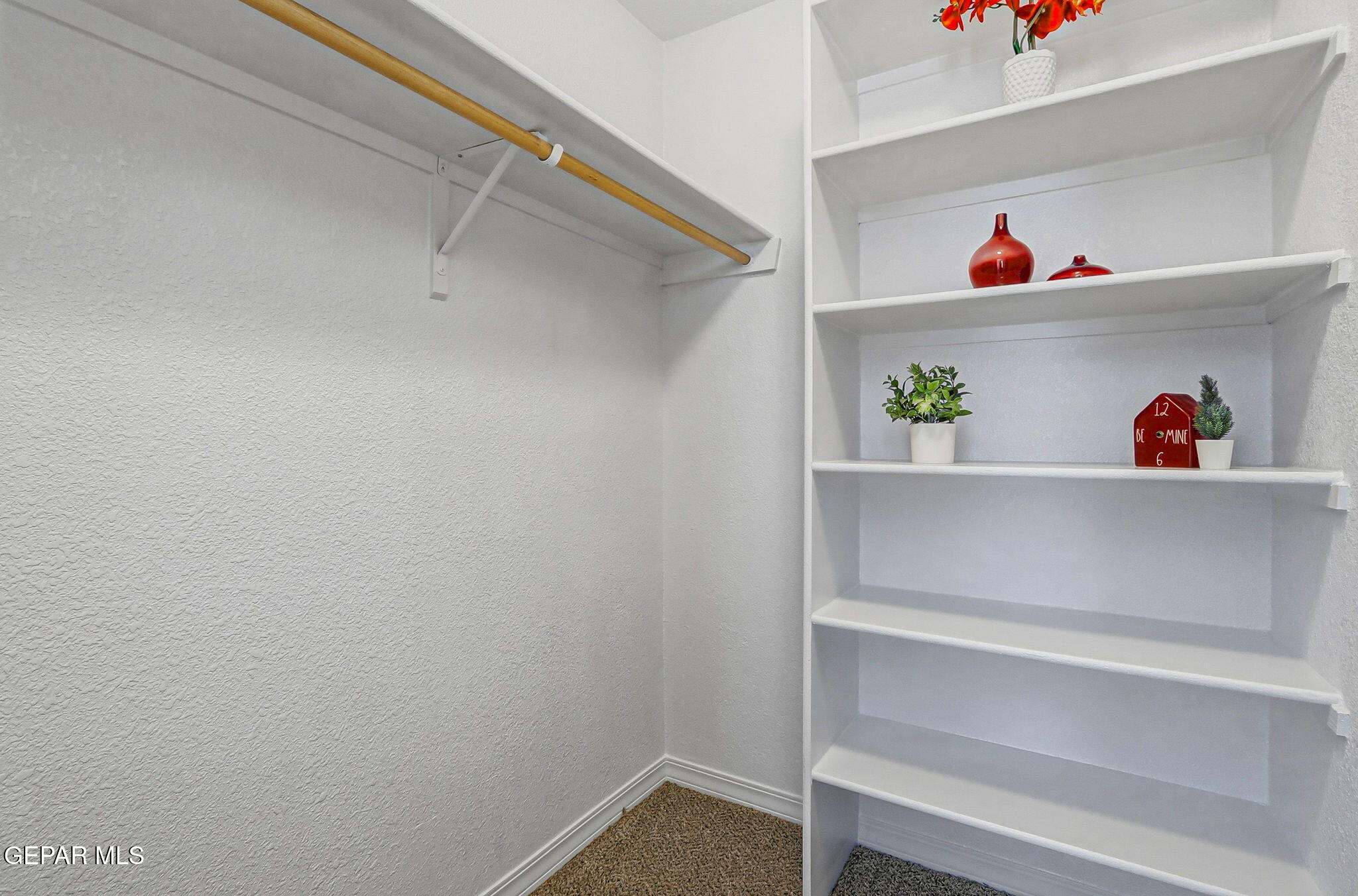 520 Gomez Road El Paso, TX 79932 - Photo 57 of 72 57-web-or-mls-IMG_1346