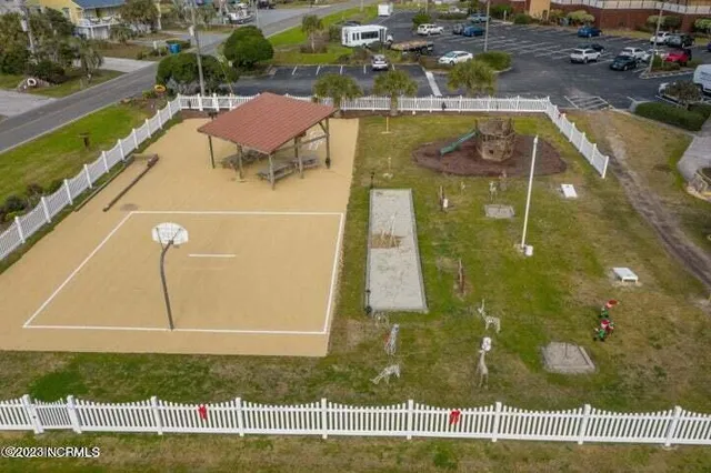 $1,750 | 1866 New River Inlet Road, Unit 3404C, North Topsail Beach, NC 28460