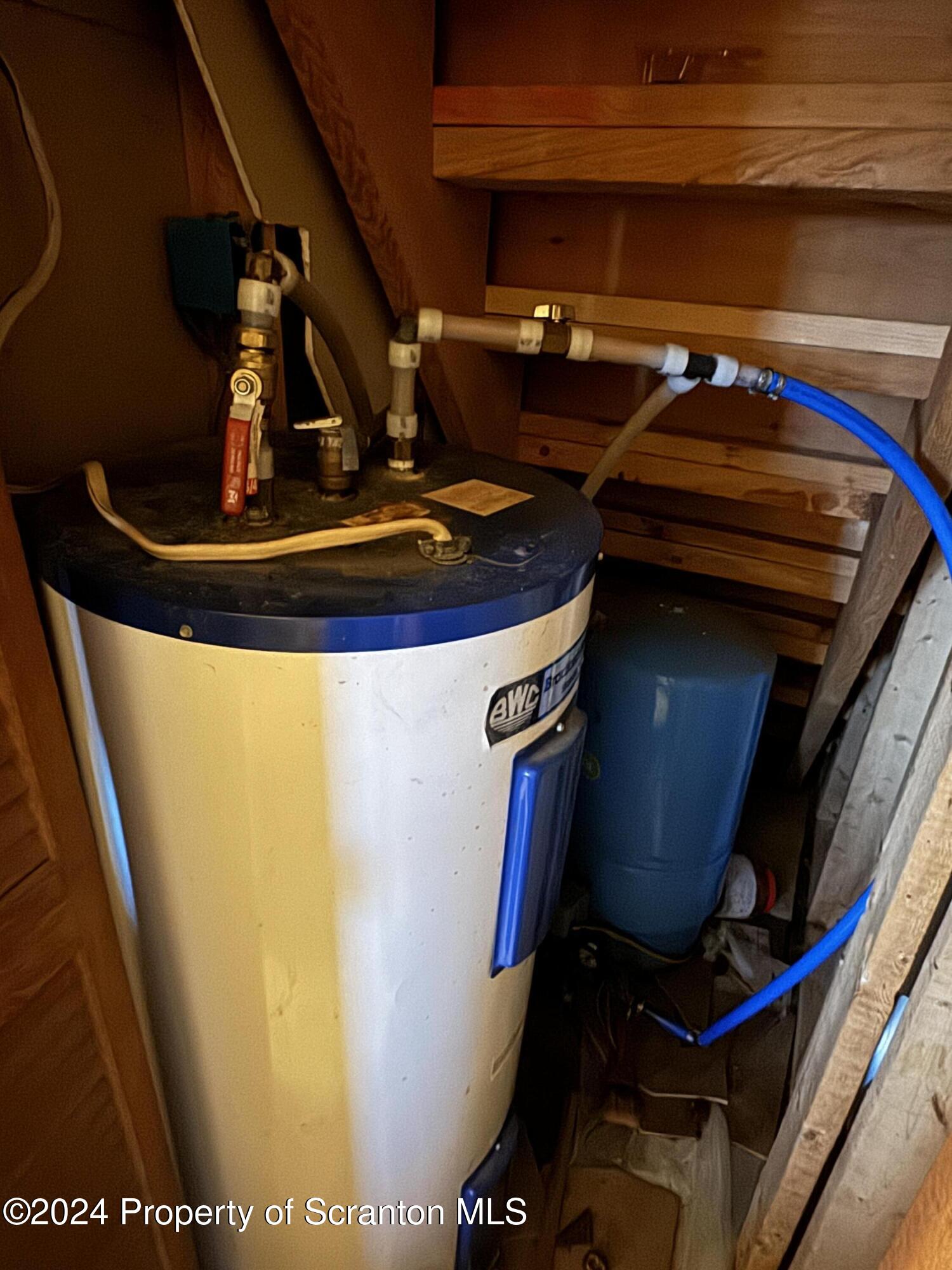 18285 Pa-92 Jackson, PA 18825 - Photo 38 of 49 a view of water heater room