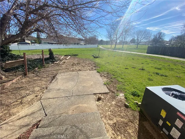 $1,700 | 19366 Mountain Meadow South, Unit B, Hidden Valley Lake, CA 95467