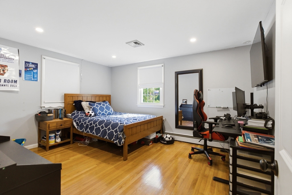 18 Harding Street Milford, MA 01757 - Photo 7 of 42