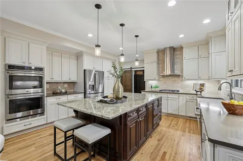 $1,000,000 | 645 Blakenham Court, Johns Creek, GA 30022