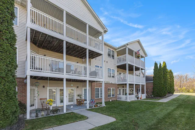 $199,900 | 112 Cherry Ln Drive, Milan, MI 48160