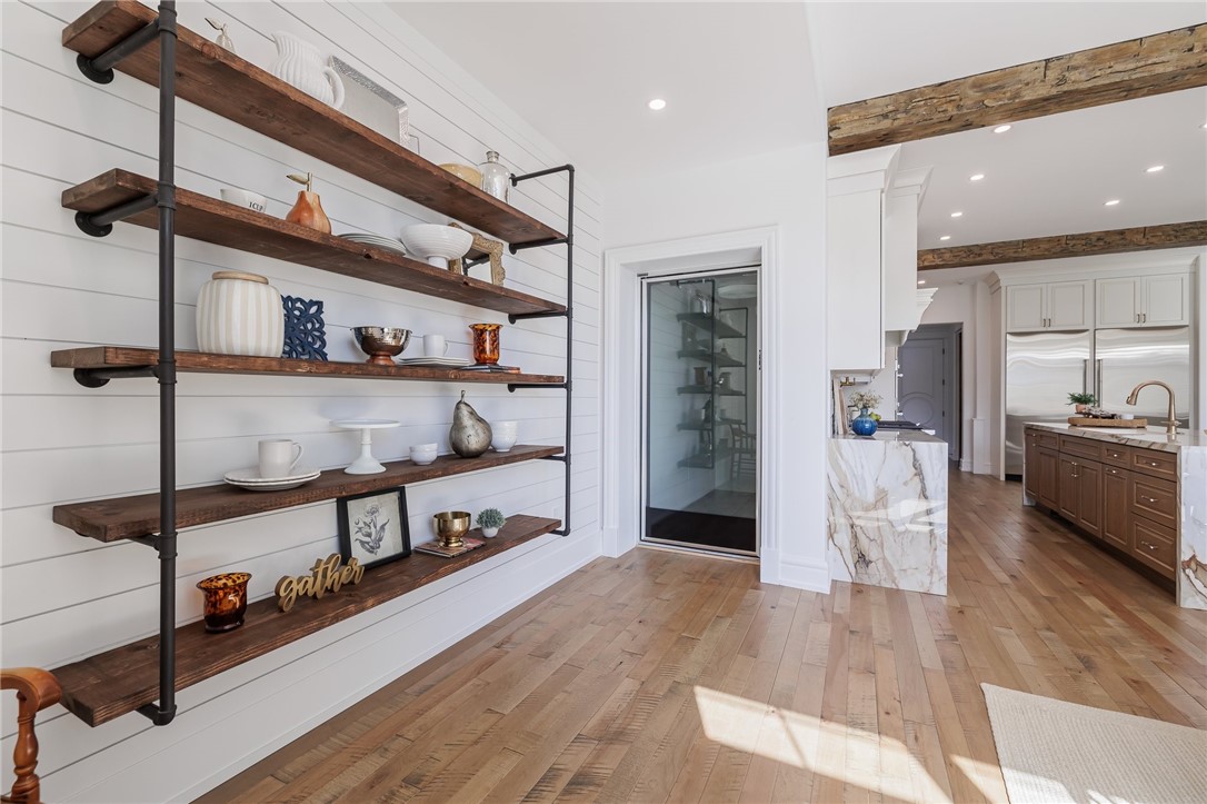 825 Victor Road Perinton, NY 14564 - Photo 15 of 50 Walk-in cooler