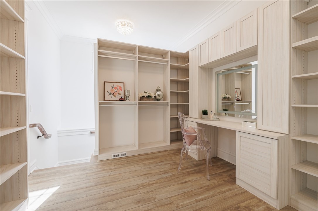 825 Victor Road Perinton, NY 14564 - Photo 29 of 50 Primary walk-in closet