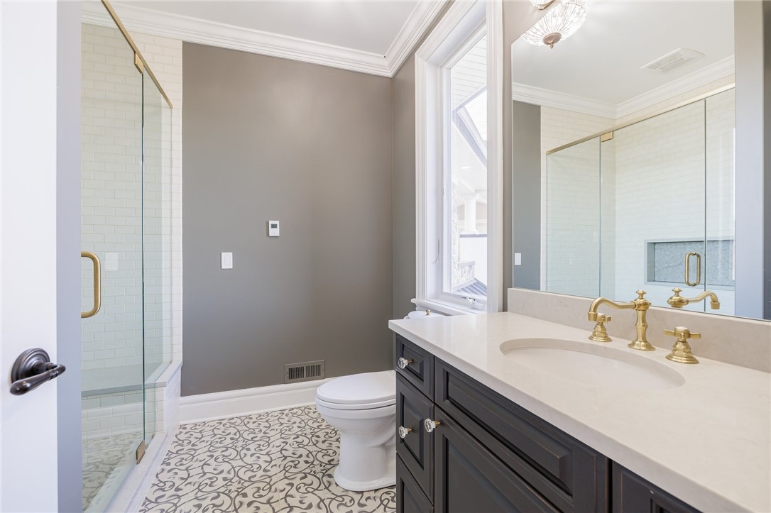 825 Victor Road Perinton, NY 14564 - Photo 37 of 50 En-suite bath