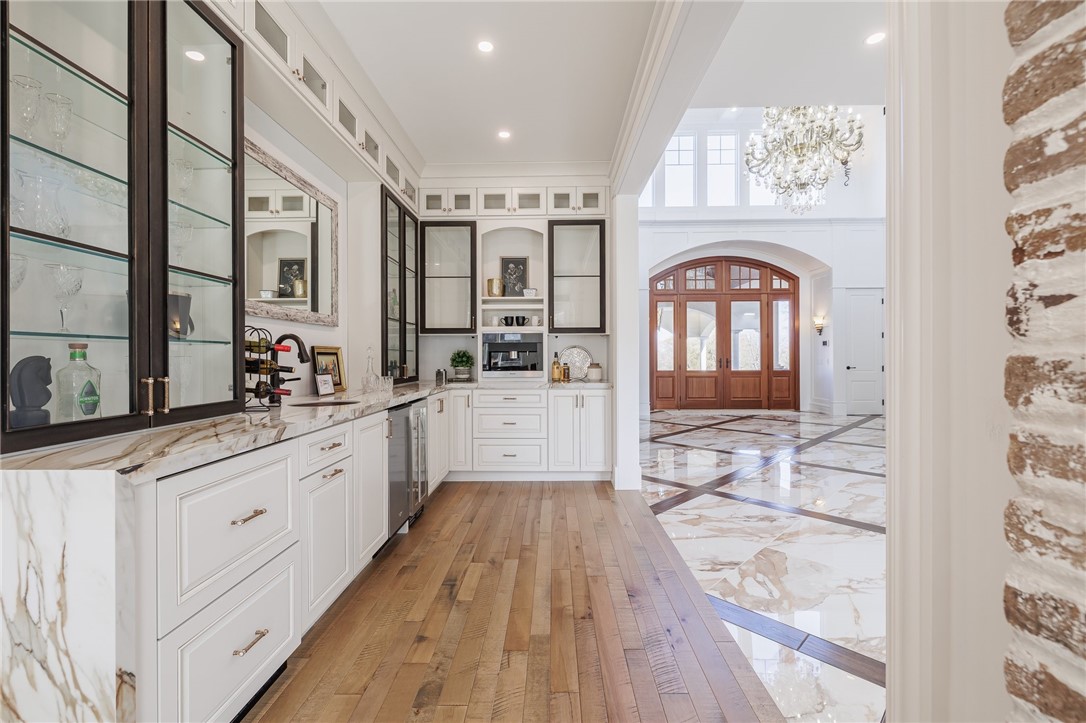 825 Victor Road Perinton, NY 14564 - Photo 6 of 50