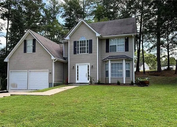 $360,000 | 4054 Manorside Court Southwest, Snellville, GA 30039