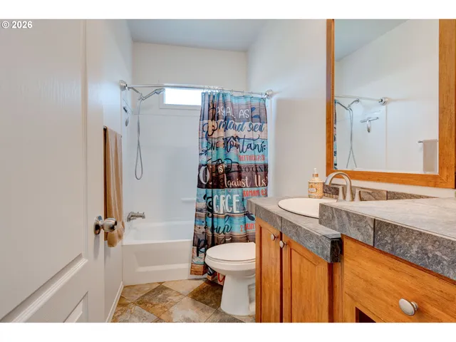 $150,000 | 13900 Southeast Highway 212, Unit 185, Clackamas, OR 97015