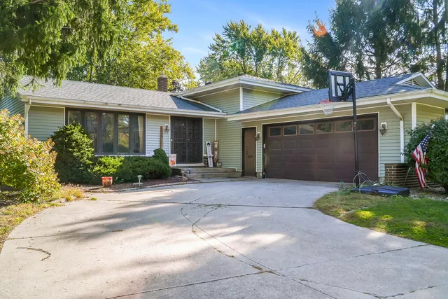 front view of house with a yard
