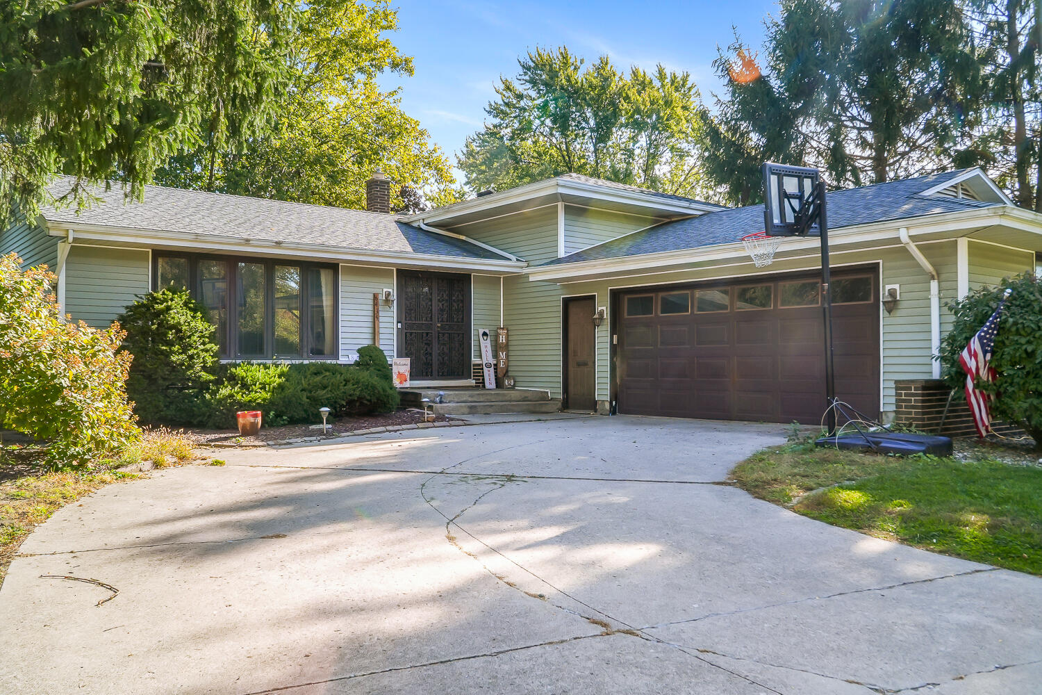 front view of house with a yard