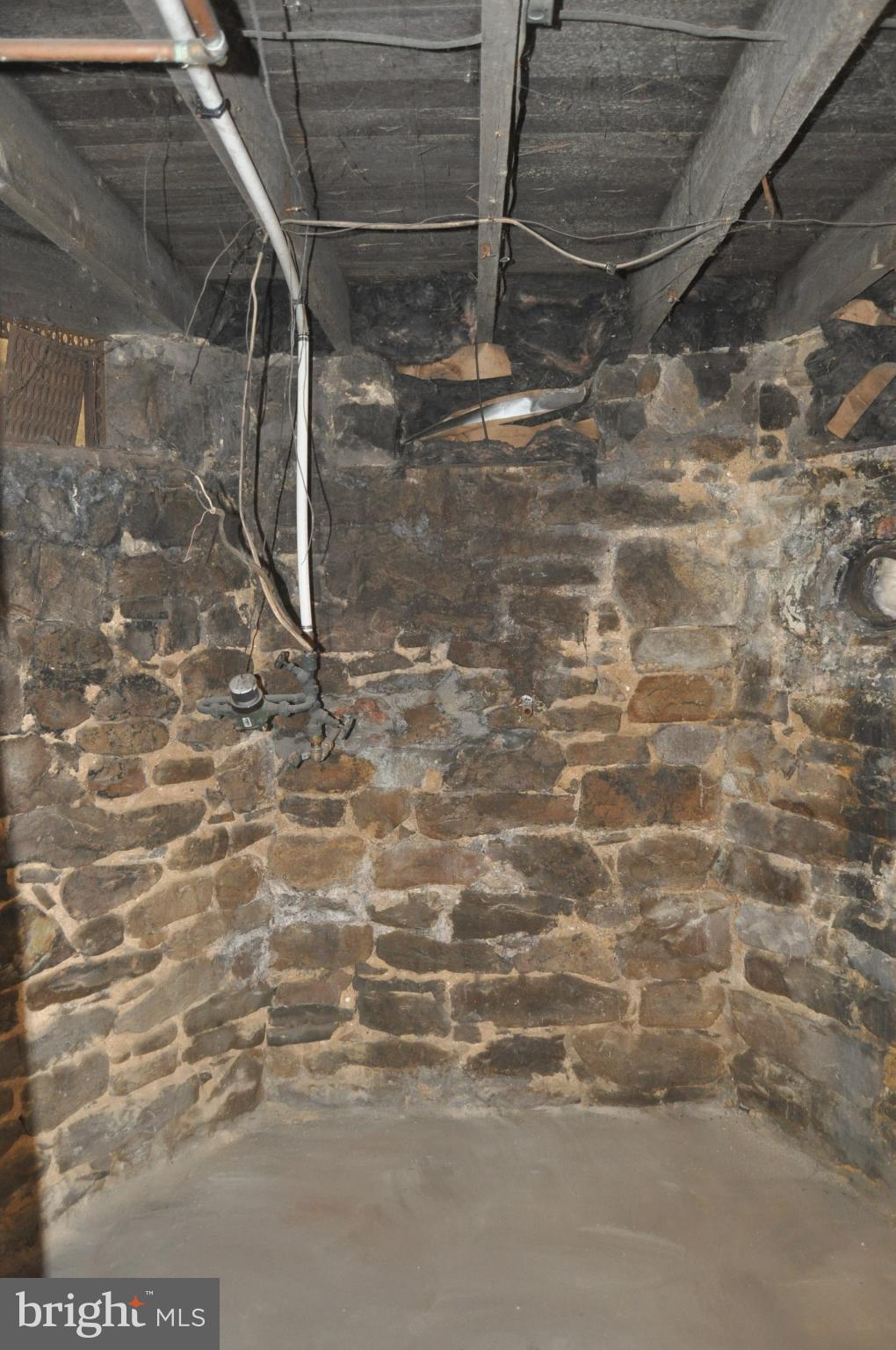 540 South 2nd Street Lykens, PA 17048 - Photo 40 of 42 a bathroom with a shower