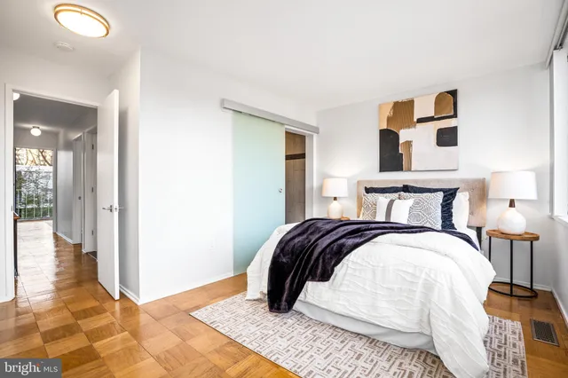 $479,000 | 345 O Street Southwest, Washington, DC 20024