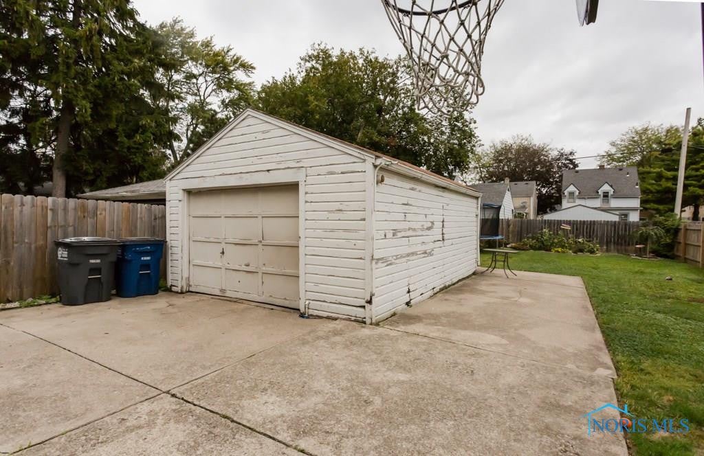 940 Alvison Road Toledo, OH 43612 - Photo 32 of 36 Gallery Image 32