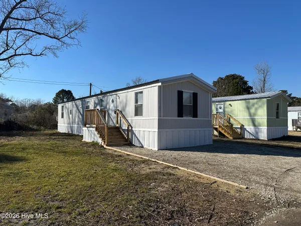 $950 | 1305 13th Street, Midway Park, NC 28544