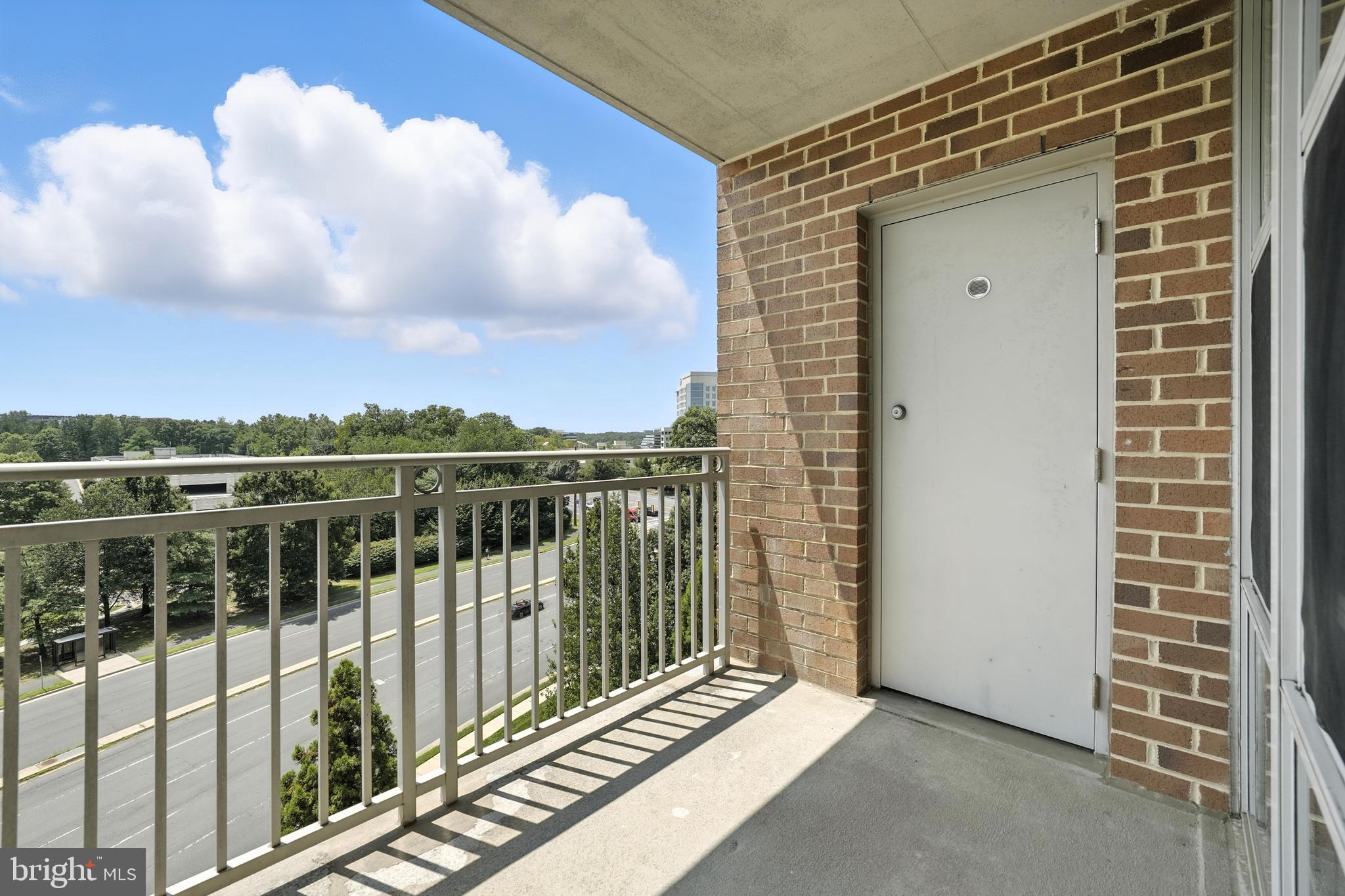 11800 Sunset Hills Road, Unit 818 Reston, VA 20190 - Photo 20 of 26 a view of a balcony with city view