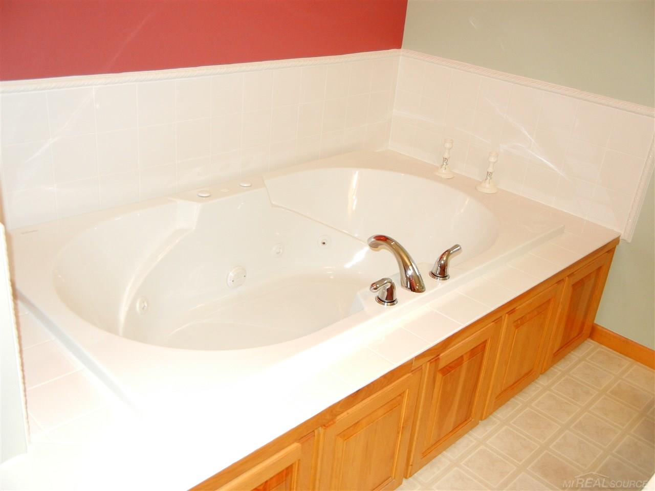 4395 Hibbard Road Corunna, MI 48817 - Photo 15 of 37 31288206-14.JPG