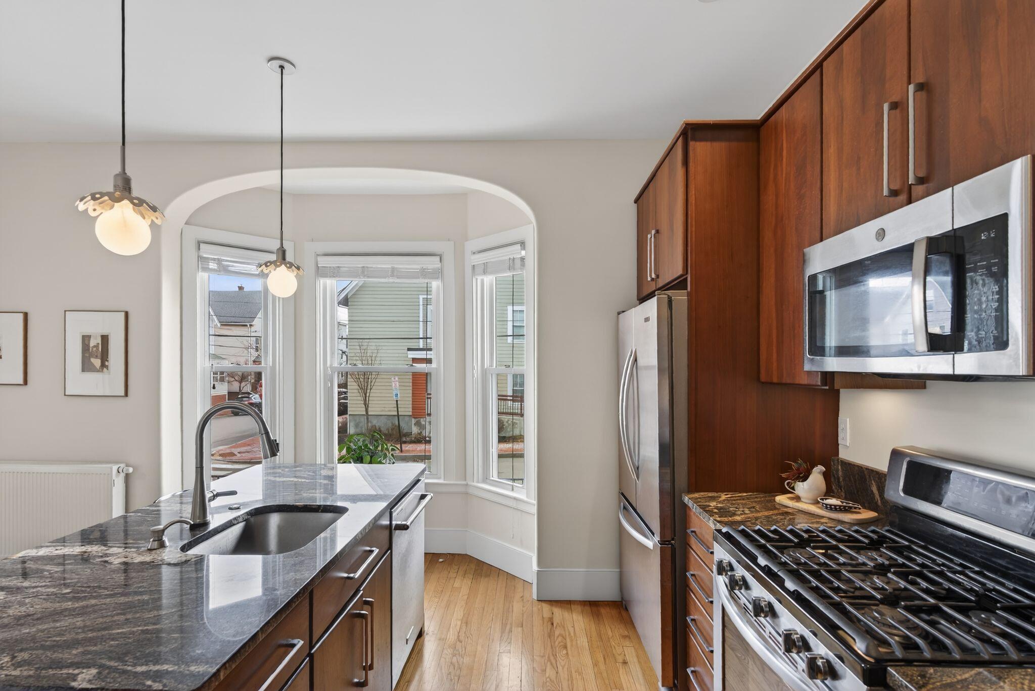 74 Vesper Street, Unit 1 Portland, ME 04101 - Photo 12 of 27 34_DSC02356