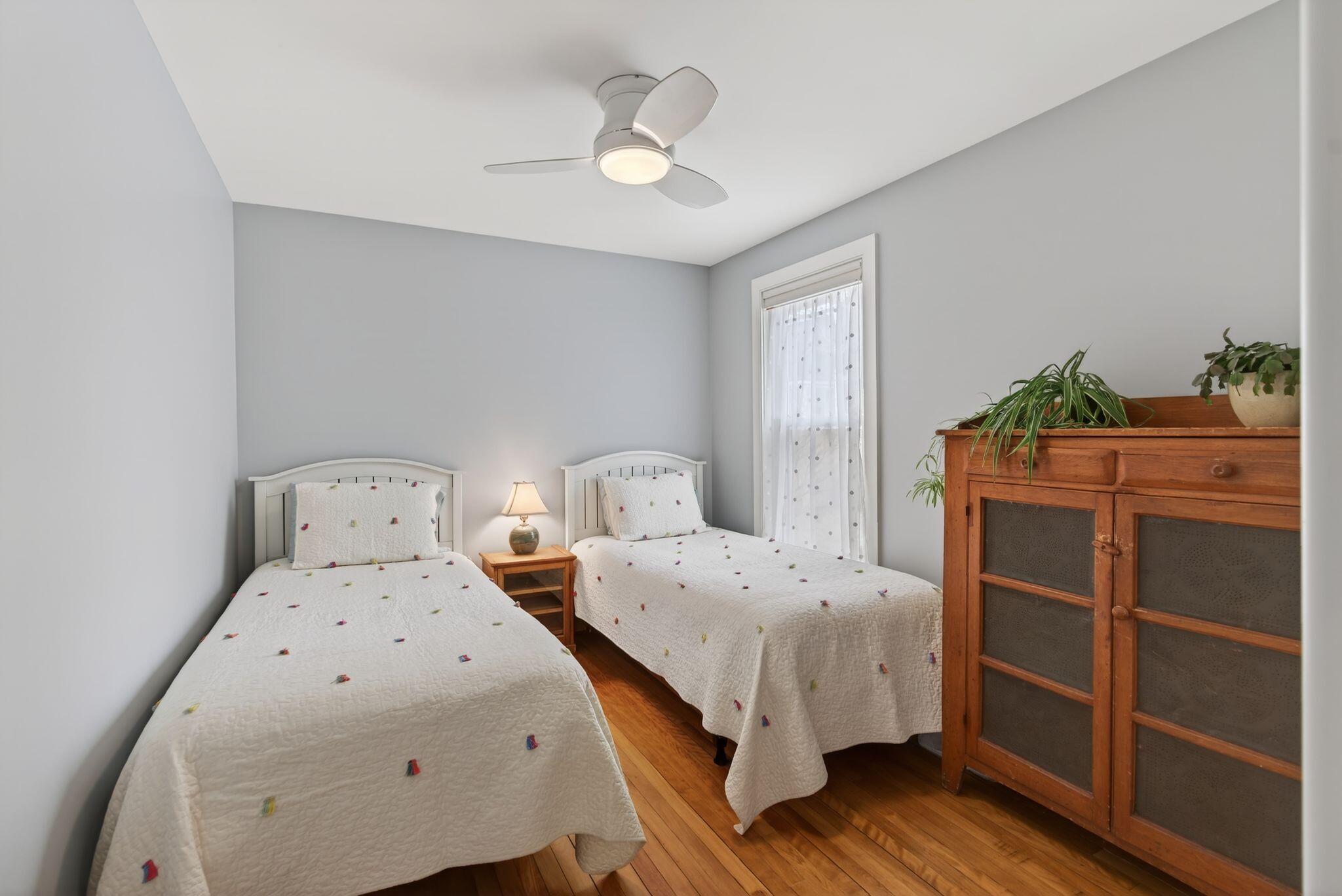 74 Vesper Street, Unit 1 Portland, ME 04101 - Photo 18 of 27 35_029_DSC02361