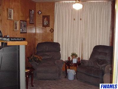 303 West Oak Street Butler, IN 46721 - Photo 5 of 7 Gallery Image 5