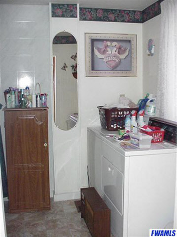 303 West Oak Street Butler, IN 46721 - Photo 7 of 7 Gallery Image 7