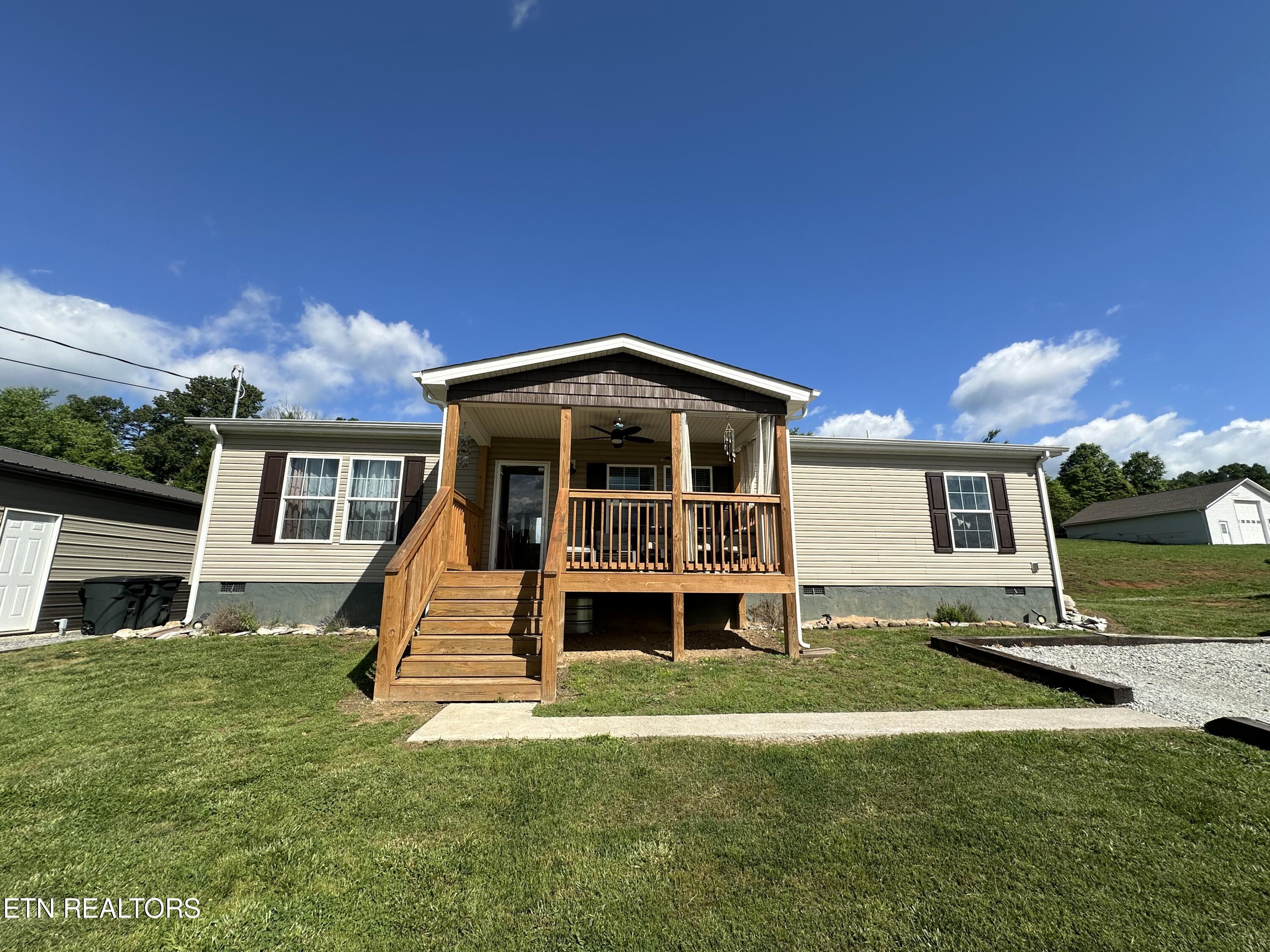 279 Red Hill Road Andersonville, TN 37705 - Photo 2 of 38 IMG_1728