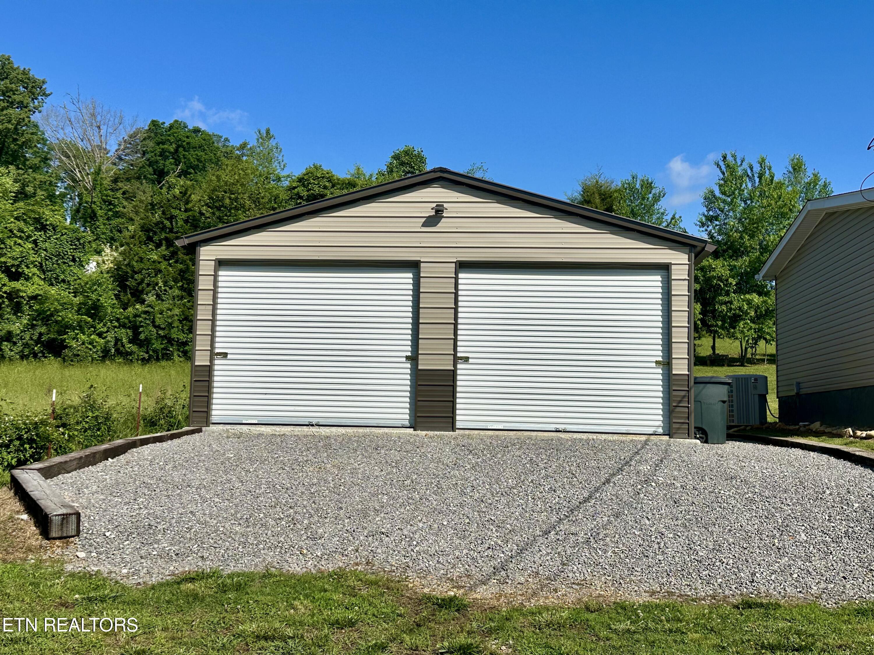 279 Red Hill Road Andersonville, TN 37705 - Photo 22 of 38 FullSizeRender