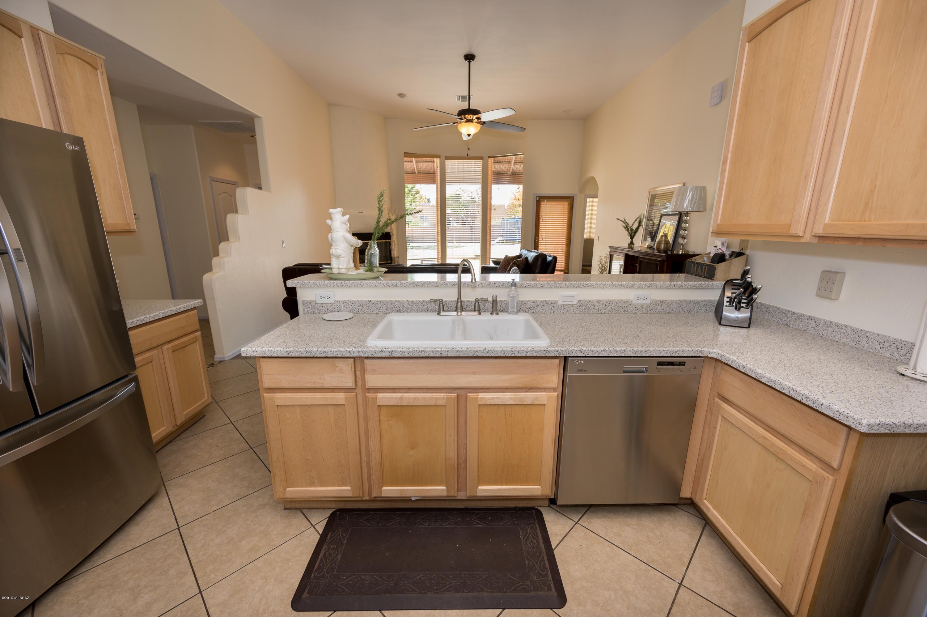 311 Via Bella Donna Rio Rico, AZ 85648 - Photo 10 of 50
