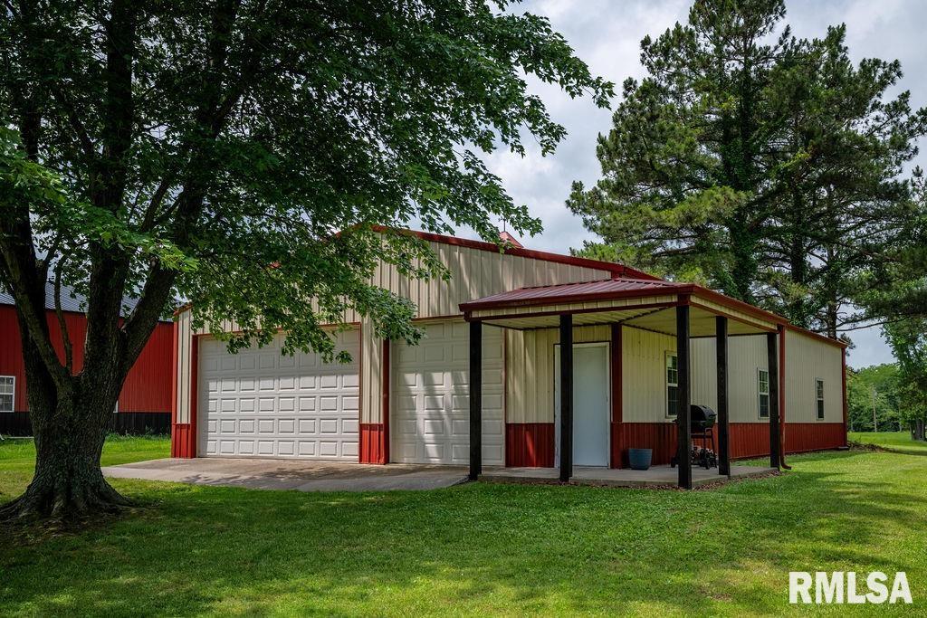 1403 Howard Road Marion, IL 62959 - Photo 38 of 40