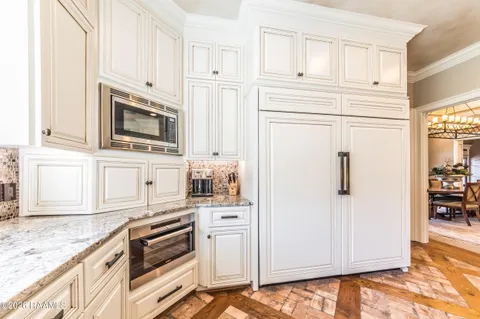 $3,050,000 | 100 Shannon Road, Lafayette, LA 70503