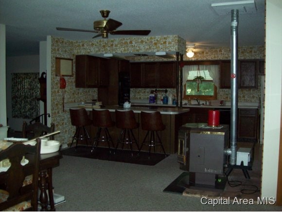 2797 Carriage Lane Springfield, IL 62707 - Photo 2 of 7 Gallery Image 2