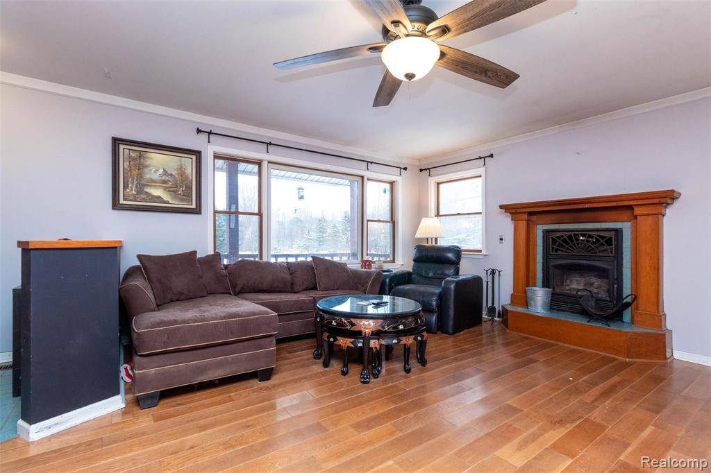 10695 Roberts Road Stockbridge, MI 49285 - Photo 9 of 60