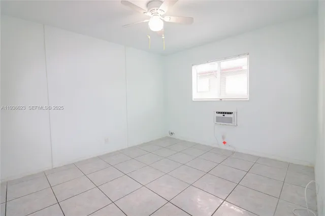 $1,650 | 712 Northeast 8th Street, Unit 102, Hallandale Beach, FL 33009