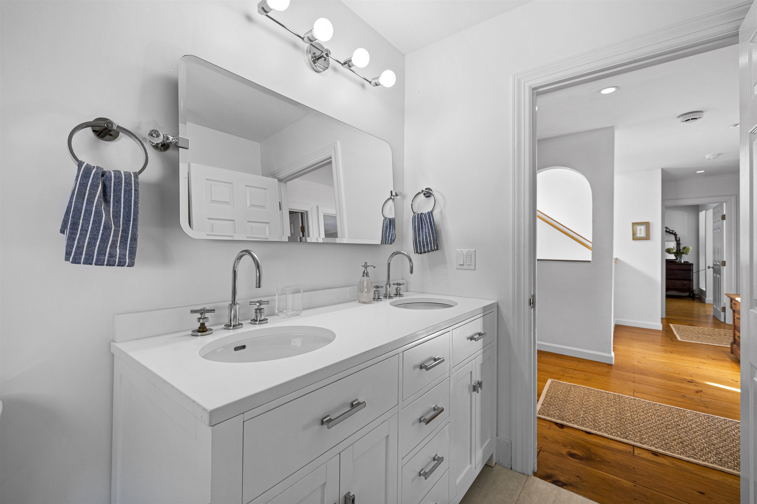 66 Hollow Road Woodstock, VT 05091 - Photo 20 of 40