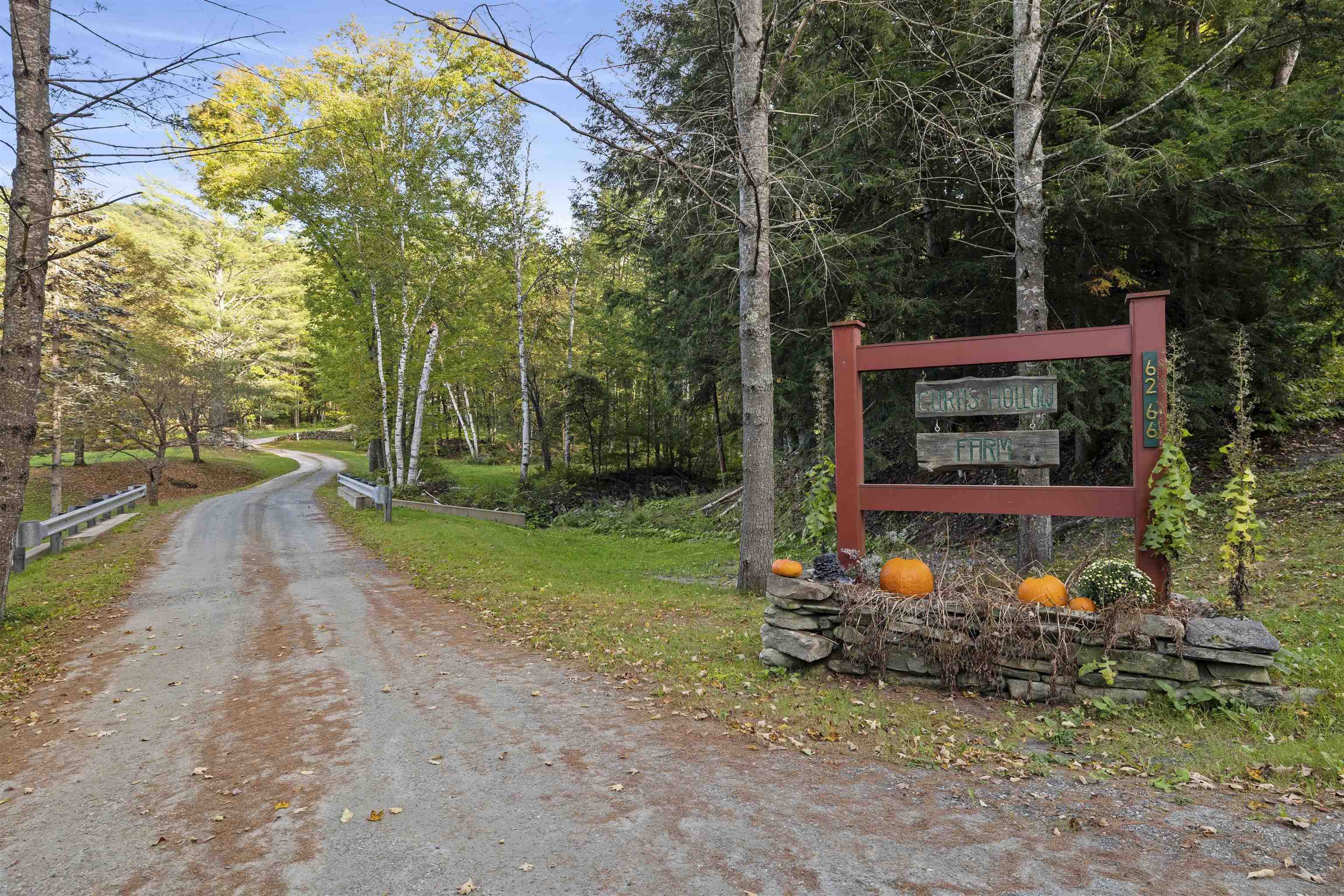 66 Hollow Road Woodstock, VT 05091 - Photo 3 of 40