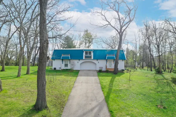 $499,900 | 2828 North River Bluff Drive, Janesville, WI 53545