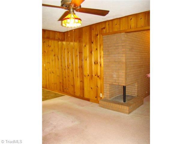 550 Foxfire Road Asheboro, NC 27205 - Photo 7 of 16 Den/Family/Great Room.