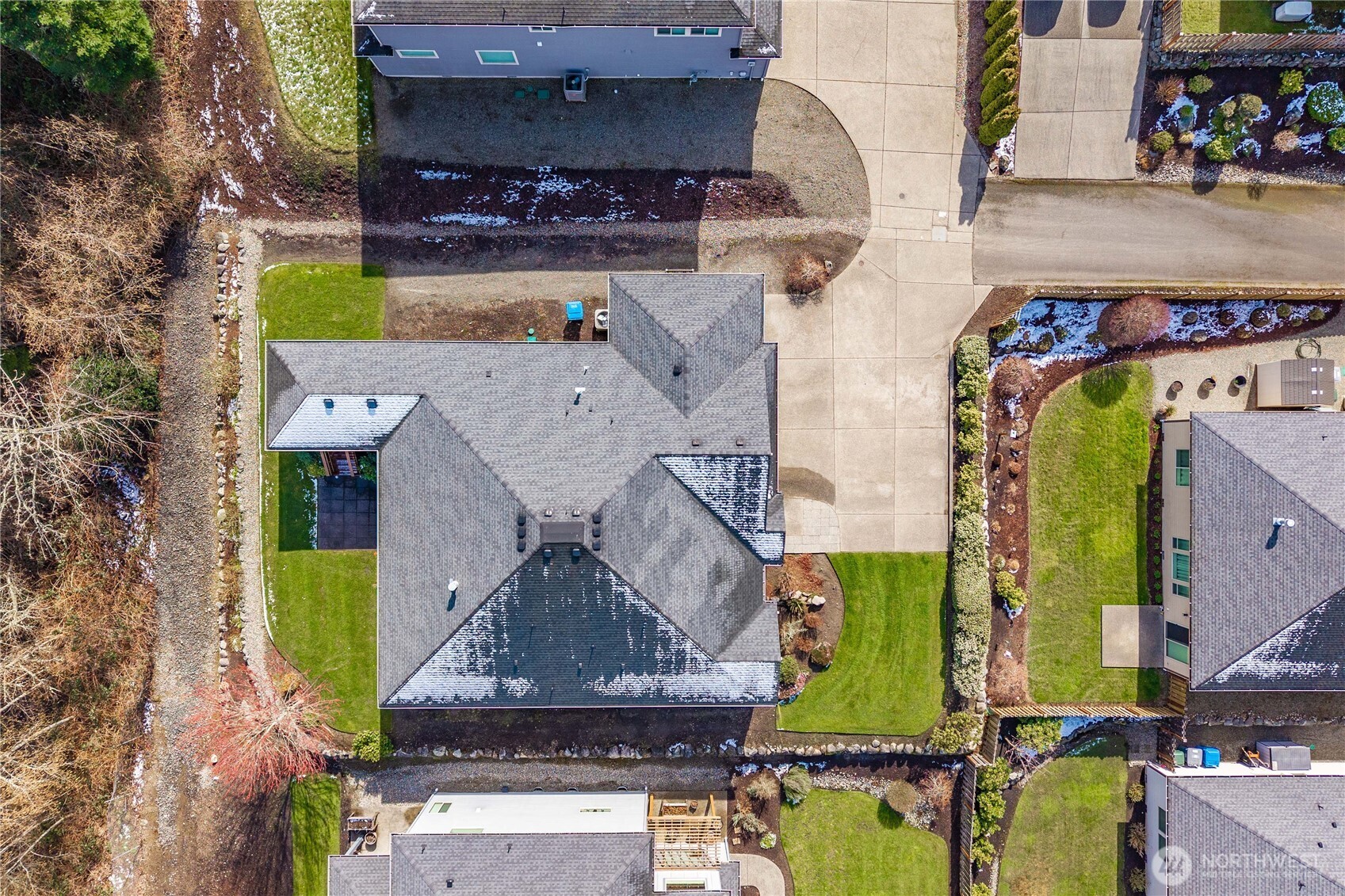 1023 Fourth Street Steilacoom, WA 98388 - Photo 3 of 40