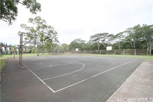 a view of a tennis court